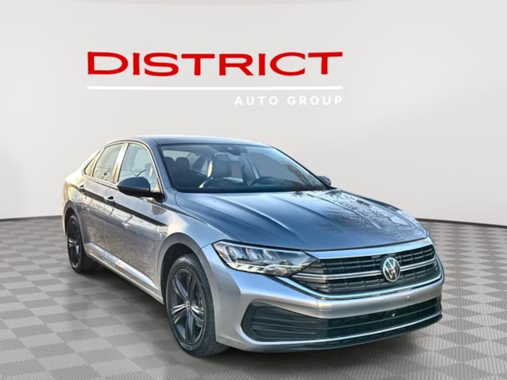 Used 2022 Volkswagen Jetta 1.5T SE Sedan