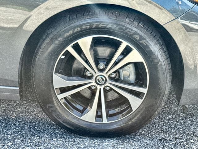 2022 Nissan Sentra SV - Photo 30