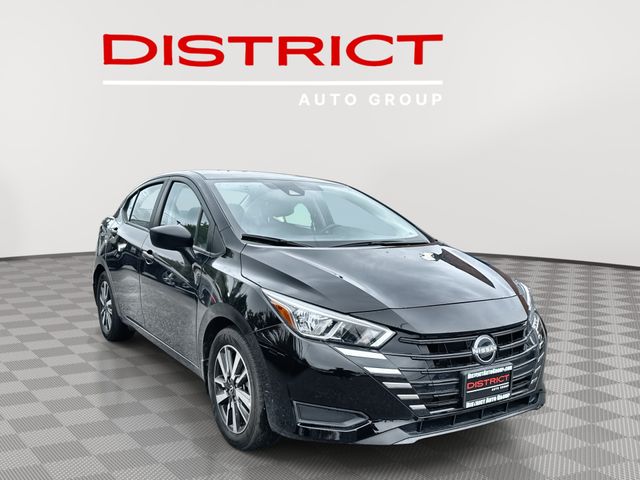 2024 Nissan Versa 1.6 S CVT's photo
