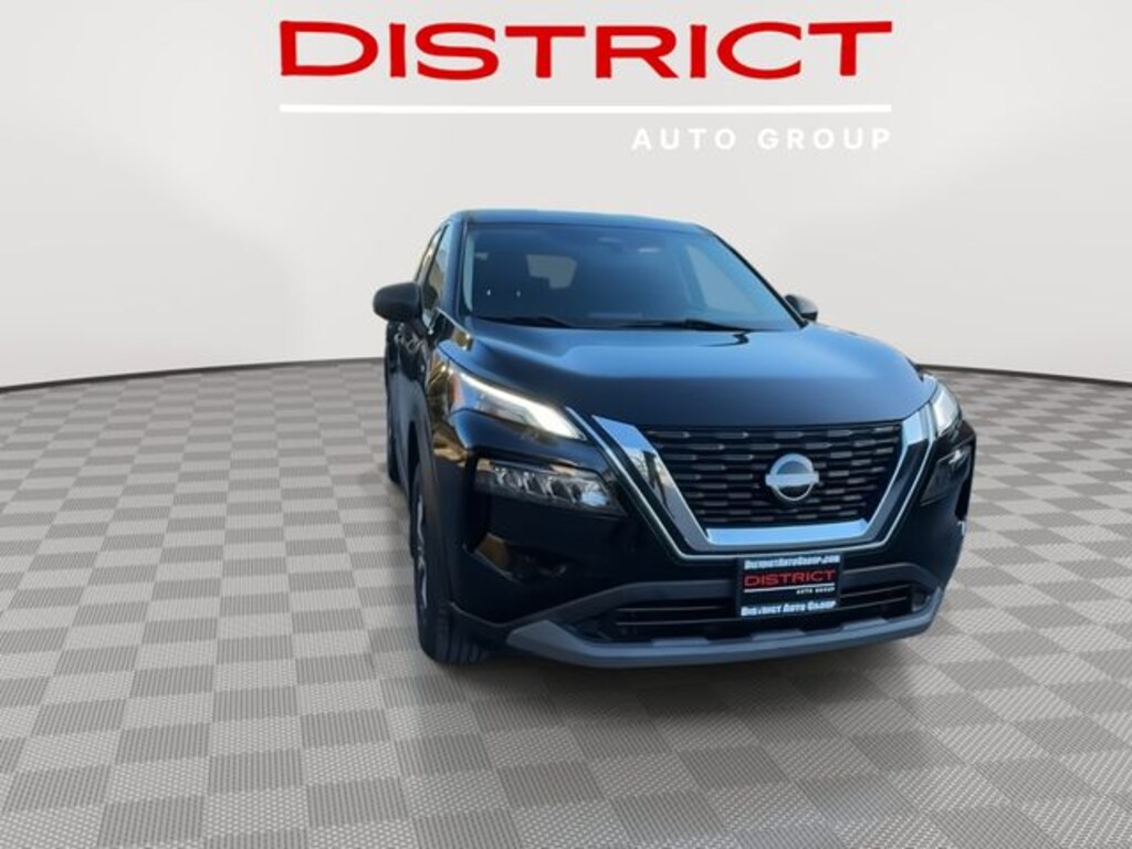 Used 2023 Nissan Rogue S SUV