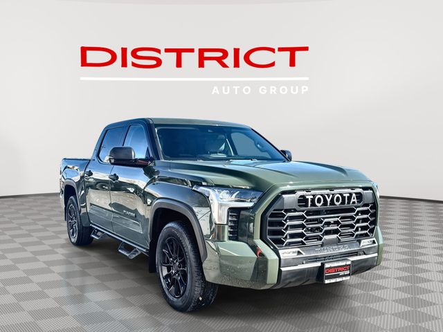 2022 Toyota Tundra SR5's photo