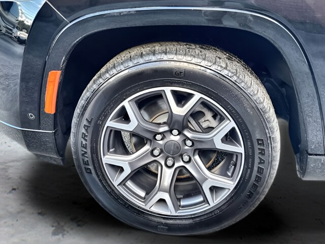 2023 Jeep Wagoneer Series III - Photo 18