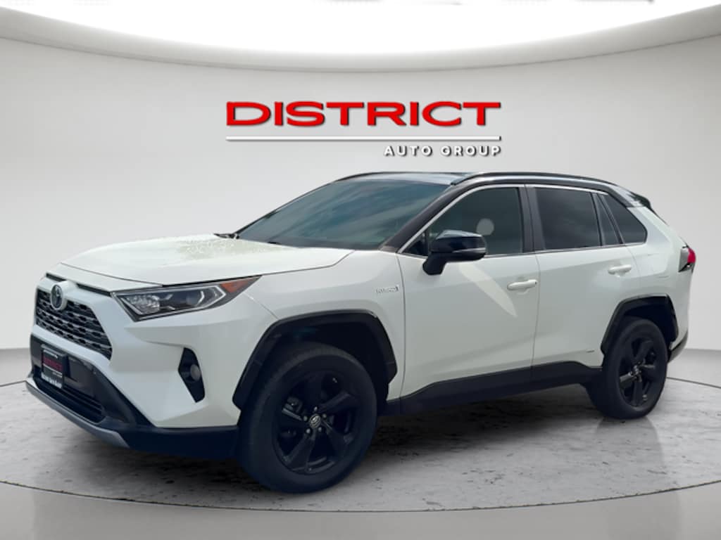 Used 2019 Toyota RAV4 Hybrid XSE SUV