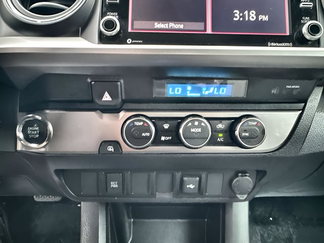 2023 Toyota Tacoma SR5 - Photo 16