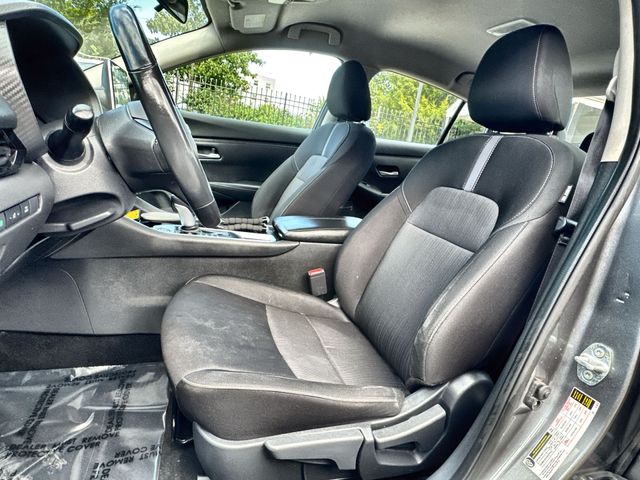 2022 Nissan Sentra SV - Photo 13
