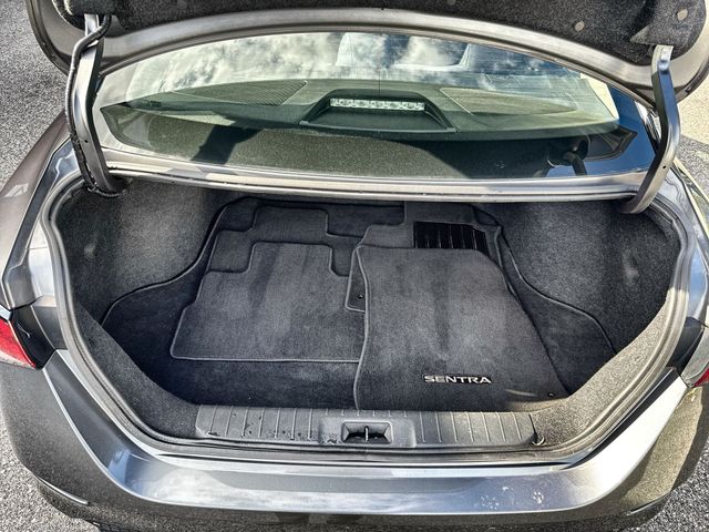 2022 Nissan Sentra SV - Photo 18