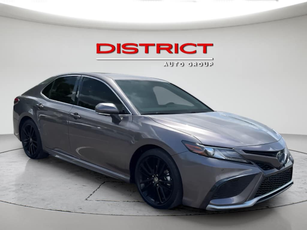Used 2024 Toyota Camry Hybrid XSE Sedan