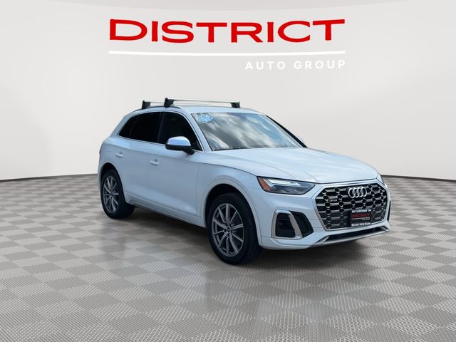 2022 Audi SQ5 Premium photo 2