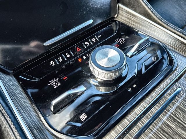 2023 Jeep Wagoneer Series III - Photo 21