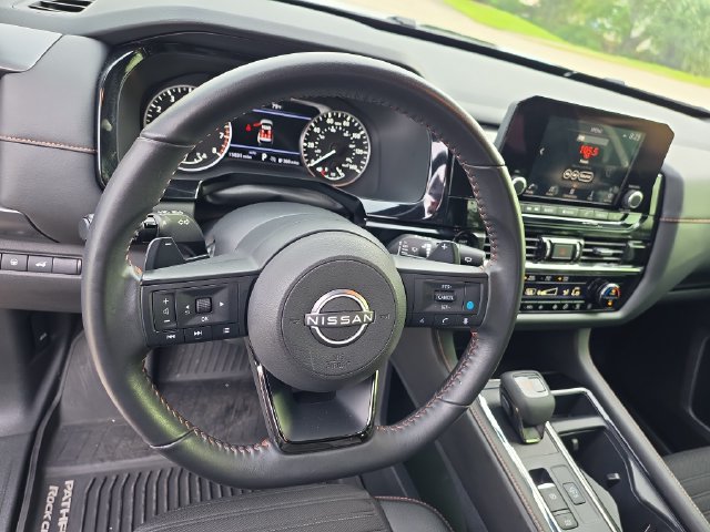 2025 Nissan Pathfinder Rock Creek - Photo 18