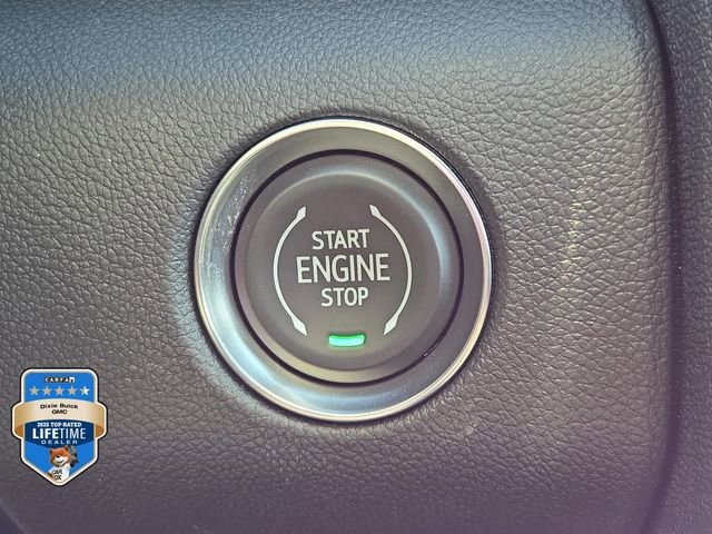 2026 GMC Acadia AT4 - Photo 32