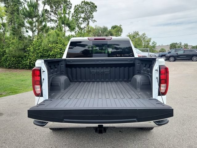 2026 GMC Sierra 1500 SLE - Photo 6