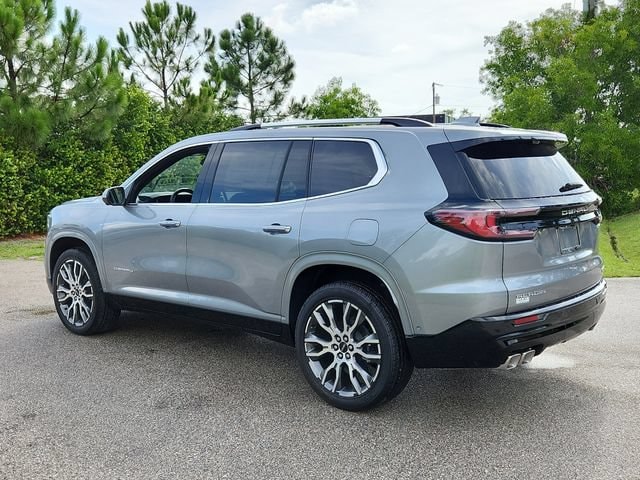 2026 GMC Acadia Denali Ultimate - Photo 3