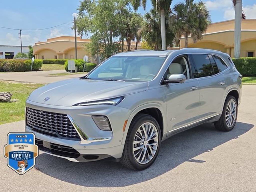 New 2026 Buick Enclave Avenir SUV