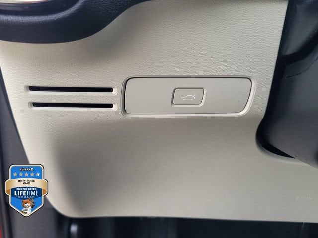2023 Volvo XC40 Ultimate - Photo 22