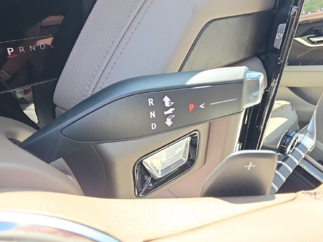 2026 GMC Yukon XL Denali - Photo 31
