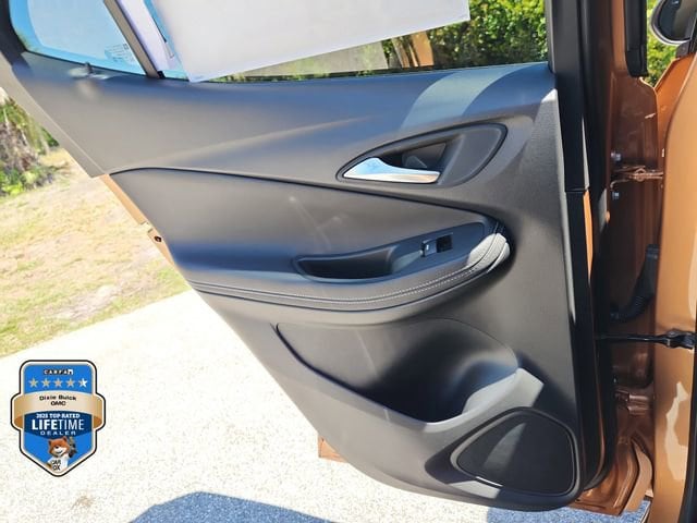 2026 Buick Encore GX Avenir - Photo 10