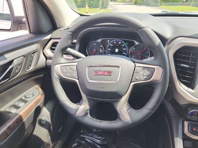 2023 GMC Acadia Denali - Photo 17