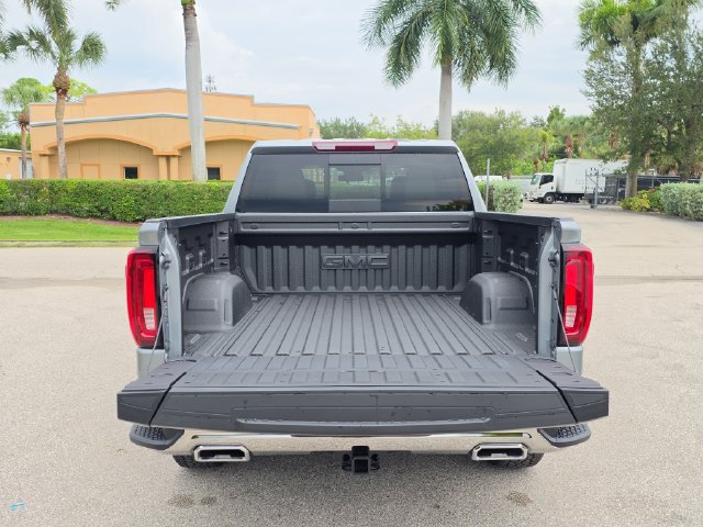2026 GMC Sierra 1500 SLT - Photo 6