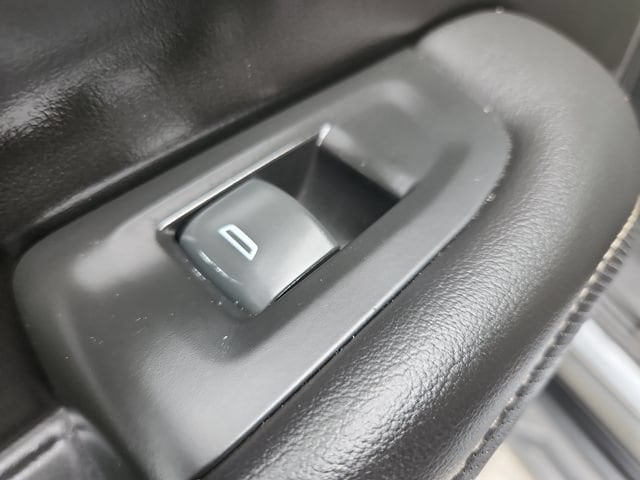 2022 GMC Yukon XL SLT - Photo 12