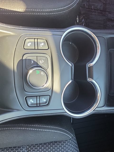 2022 GMC Terrain SLE - Photo 31