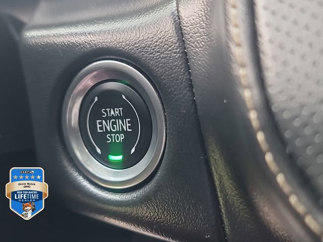 2023 GMC Yukon SLT - Photo 31