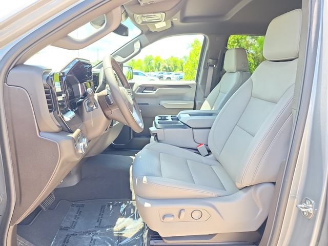 2026 GMC Sierra 1500 SLT - Photo 16