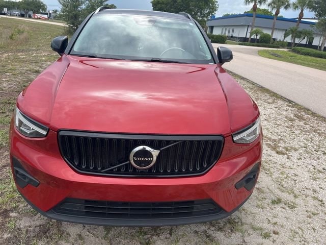 2023 Volvo XC40 B4 Ultimate Bright's photo
