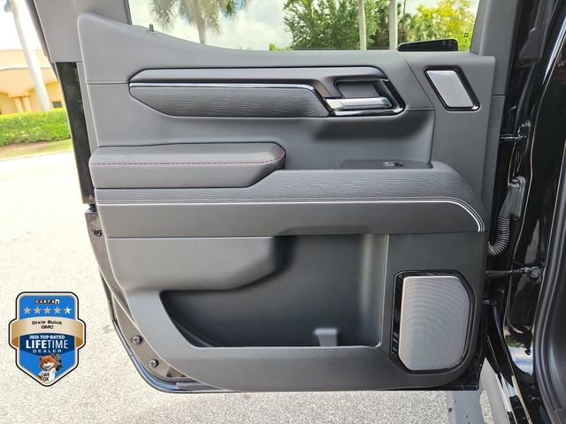 2026 GMC Sierra 1500 AT4X - Photo 9