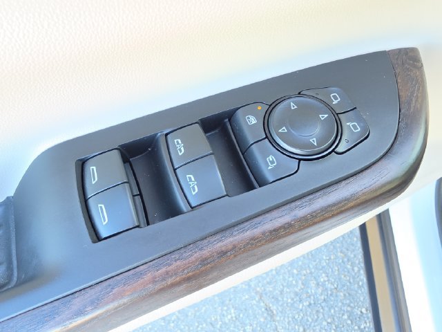 2023 GMC Acadia Denali - Photo 22