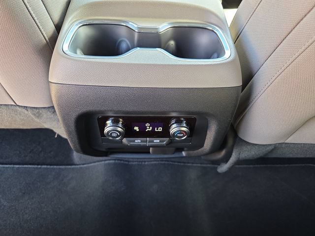 2026 GMC Acadia Elevation - Photo 14