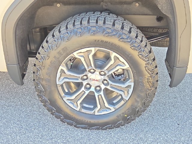 2026 GMC Sierra 1500 Pro - Photo 8