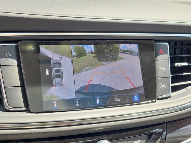 2022 Buick Enclave Premium - Photo 31