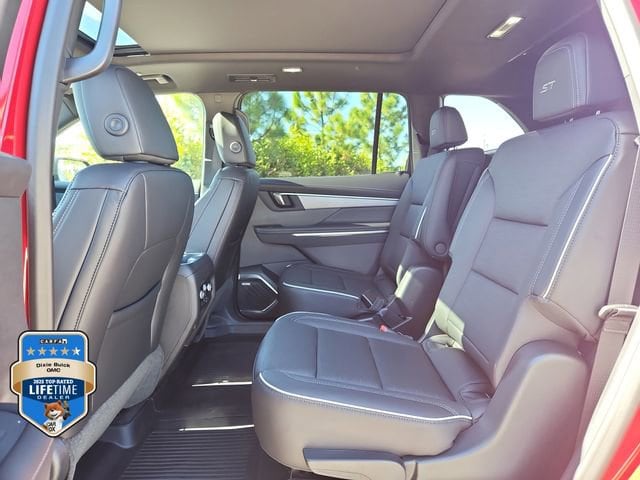 2026 Buick Enclave Sport Touring - Photo 9