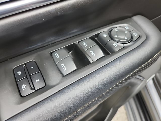 2022 GMC Yukon XL SLT - Photo 21