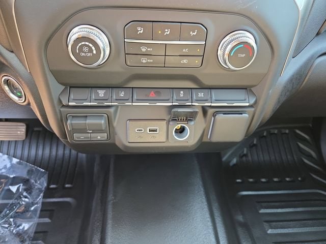 2026 GMC Sierra 3500 Chassis Cab Pro - Photo 29
