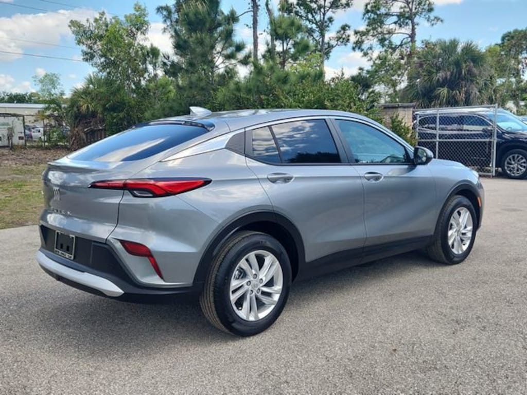 New 2026 Buick Envista Preferred SUV