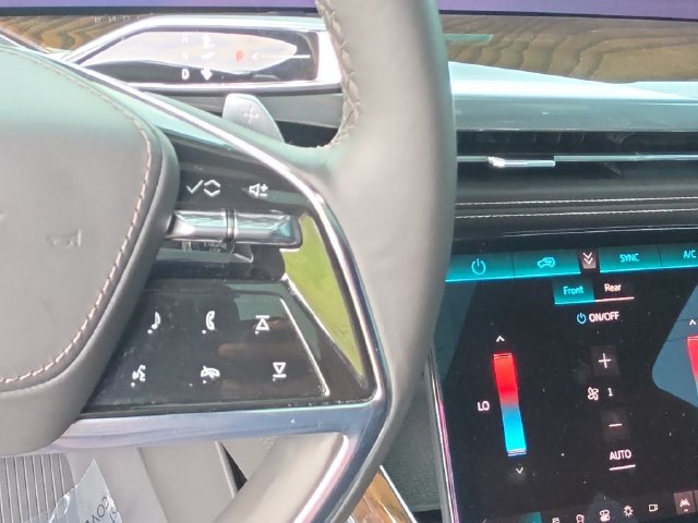 2025 Cadillac Escalade ESV Premium Luxury Platinum - Photo 27