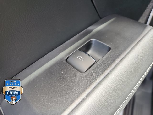 2027 GMC Terrain Denali - Photo 11
