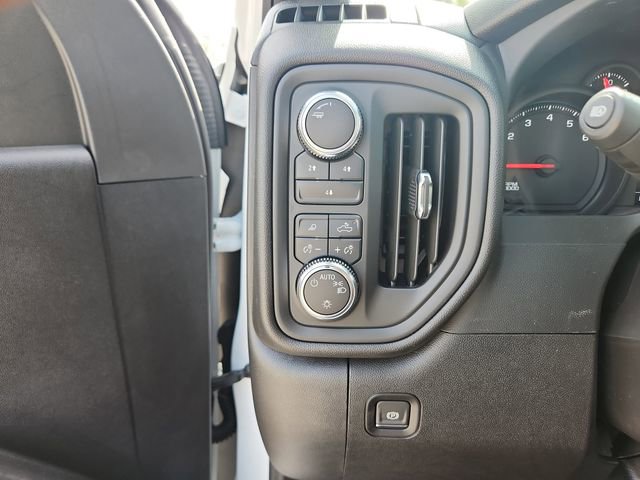 2025 GMC Sierra 3500HD Pro - Photo 13