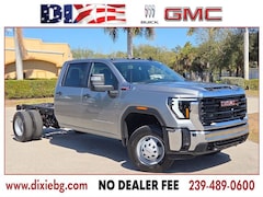 2026 GMC Sierra 3500 HD Chassis Cab Pro Truck