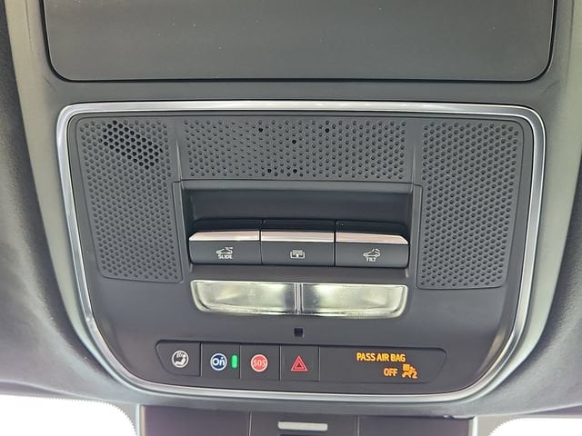 2026 GMC Acadia Denali Ultimate - Photo 33
