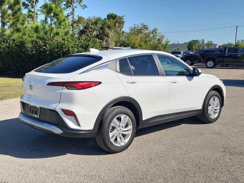 New 2026 Buick Envista Preferred SUV