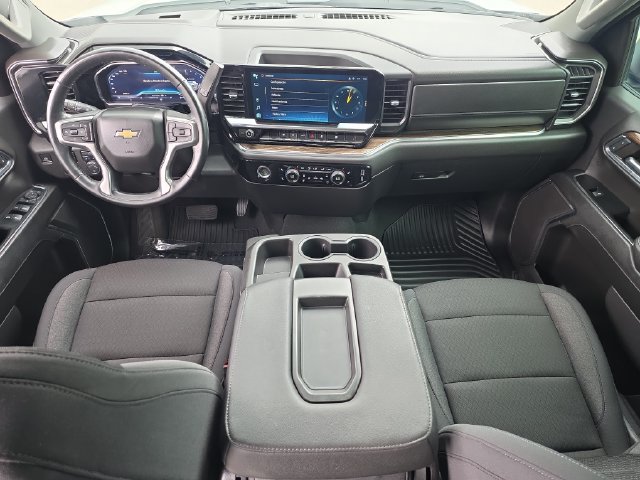 2024 Chevrolet Silverado 1500 LT - Photo 12