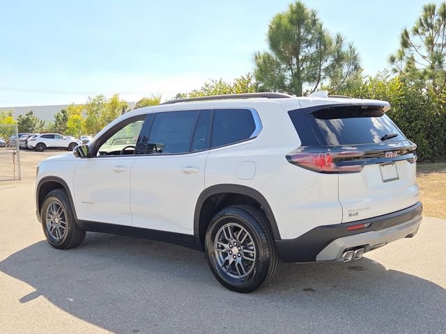 2026 GMC Acadia Elevation - Photo 4