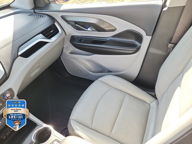 2023 GMC Terrain SLT - Photo 14