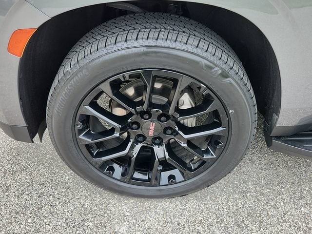 2022 GMC Yukon XL SLT - Photo 7