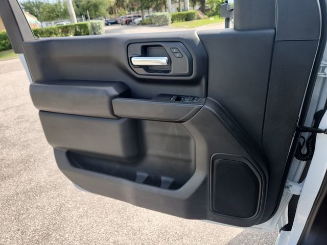 2025 GMC Sierra 3500HD Pro - Photo 11