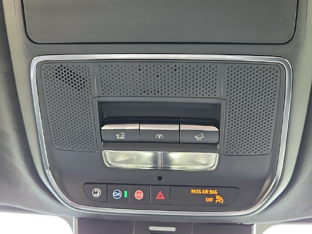 2026 GMC Acadia Denali Ultimate - Photo 33