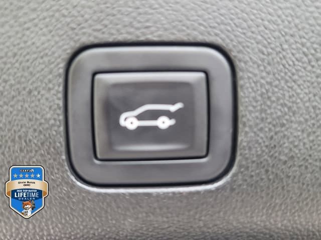 2023 GMC Yukon SLT - Photo 6
